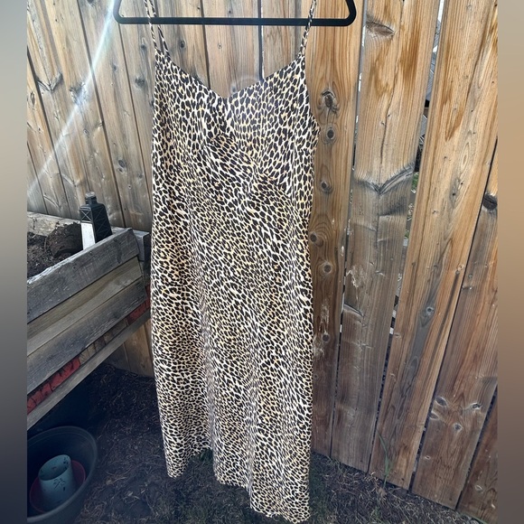 Levi’s Leopard Print ‘Marietta’ Slip Dress - Picture 2 of 4